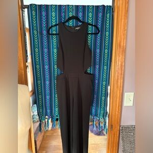 Express jumpsuit with pockets size medium